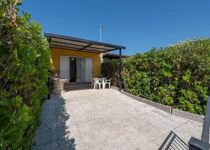 Monolocale Ingresso Indipendente Con Corte Esclusiva Διαμέρισμα *