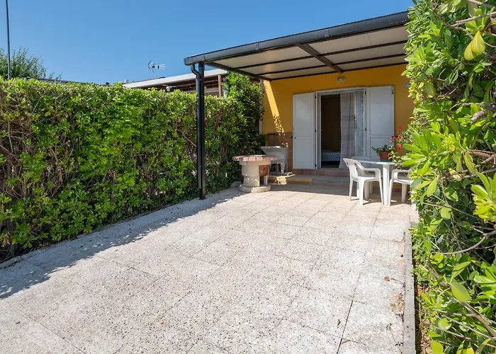 Διαμέρισμα Monolocale Ingresso Indipendente Con Corte Esclusiva
